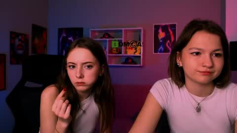chloe_ley online show from 05.08.26
