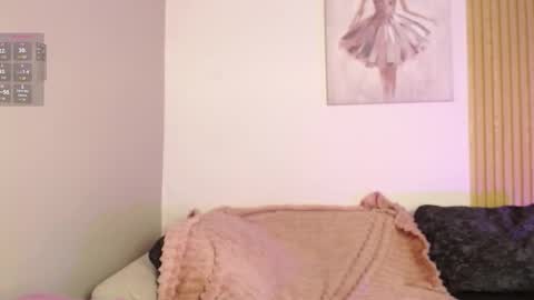 chloe_peach_ online show from 03.16.26