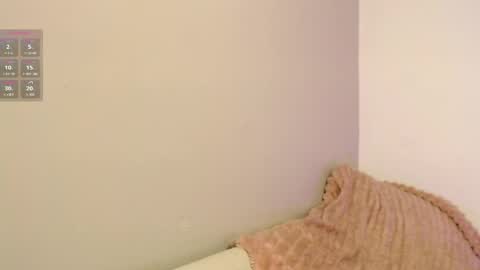 chloe_peach_ online show from 04.21.26