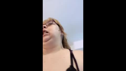 chloe_prg online show from 04.28.26