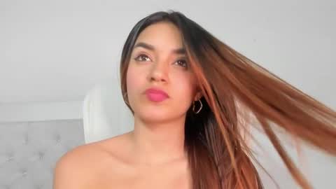 Snapshot of chloe_rubi chatting on 02.20.25 CHLOE online show from 02.20.25