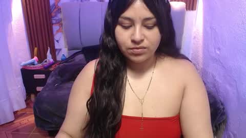 Snapshot of chloe_smith5 chatting on 11.13.25 chloe_smith5 online show from 11.13.25