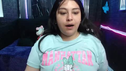 chloe_smith5 online show from 06.13.26