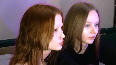 Snapshot of chloe_wifey chatting on 04.04.26 chloe wifey online show from 04.04.26