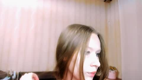 chloe wifey online show from 04.08.26