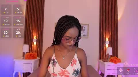 Snapshot of chloebrunnie chatting on 07.26.26 CHLOE online show from 07.26.26