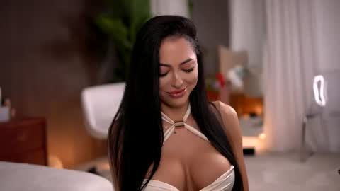 Snapshot of chloedevinex chatting on 06.26.26 chloedevinex online show from 06.26.26