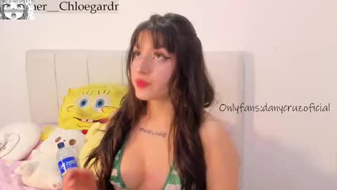 Snapshot of chloee_gardner chatting on 10.09.25 Chloe online show from 10.09.25