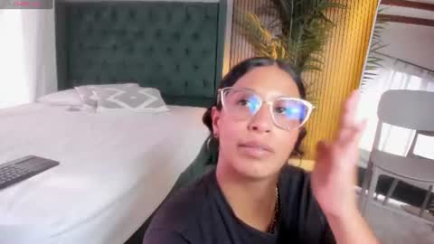 Chloe fixxx online show from 07.28.26