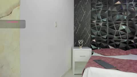 Snapshot of chloegils chatting on 12.02.25 chloegils online show from 12.02.25