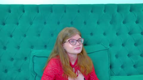 ChloeHalses online show from 06.27.26