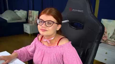 ChloeHalses online show from 07.31.26