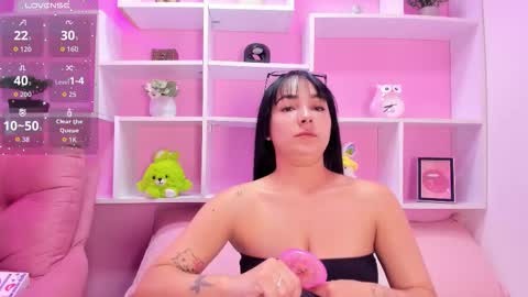 Snapshot of chloeharper1 chatting on 01.17.26 Chloe online show from 01.17.26