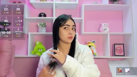 Snapshot of chloeharper1 chatting on 02.08.26 Chloe online show from 02.08.26