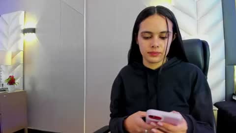  Chloe Harper  online show from 06.22.26
