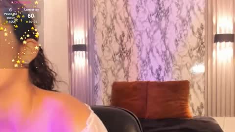 Snapshot of chloemasonn chatting on 10.16.25 chloemasonn online show from 10.16.25