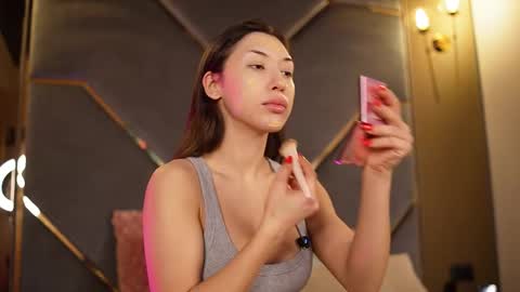 chloemin_ online show from 02.08.26