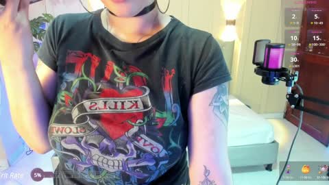 Snapshot of chloerossee chatting on 12.16.24 Chloe rosse online show from 12.16.24