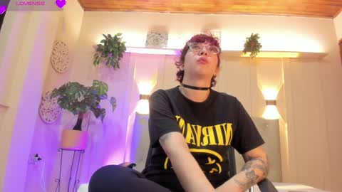 Snapshot of chloerossee chatting on 02.26.25 Chloe rosse online show from 02.26.25