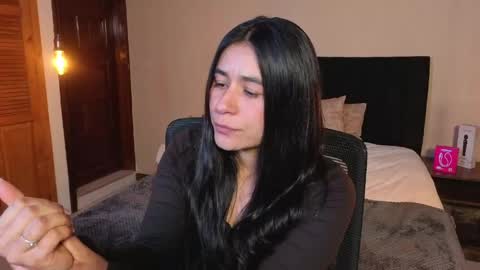 ChloeTurner  online show from 04.29.26