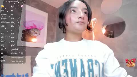 Snapshot of chobbyjonexs chatting on 12.18.25 Chobby online show from 12.18.25