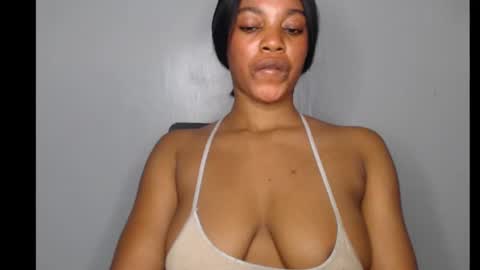 ESTHER online show from 01.13.25