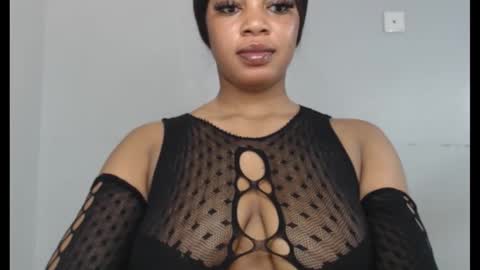 ESTHER online show from 09.25.25