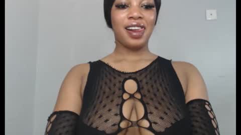 ESTHER online show from 09.26.25