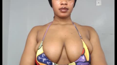 ESTHER online show from 10.19.25