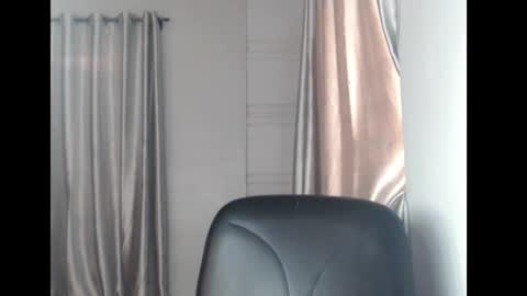 Snapshot of choco_petitqueen chatting on 03.04.26 choco_petitqueen online show from 03.04.26