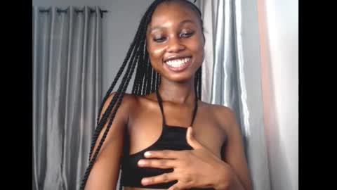 Snapshot of choco_petitqueen chatting on 03.05.26 choco_petitqueen online show from 03.05.26