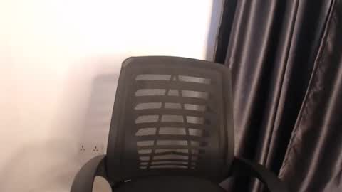 zi online show from 10.12.25