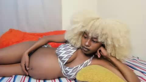 Snapshot of chocolate_barbiex chatting on 07.30.26 Kandy online show from 07.30.26