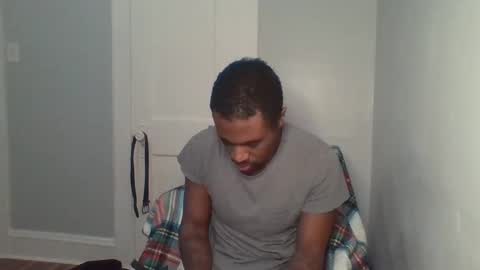 Snapshot of chocolatedolla chatting on 02.10.25 chocolatedolla online show from 02.10.25