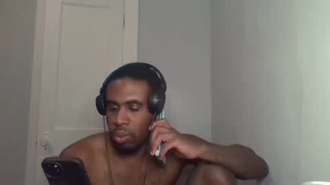 Snapshot of chocolatedolla chatting on 02.27.25 chocolatedolla online show from 02.27.25