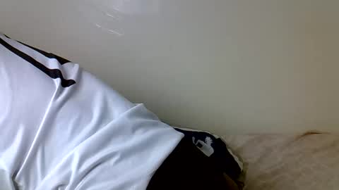 Snapshot of chocolateguys chatting on 05.25.26 RonaldNicholas online show from 05.25.26