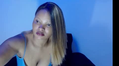 chocolatemilkebony online show from 01.29.25