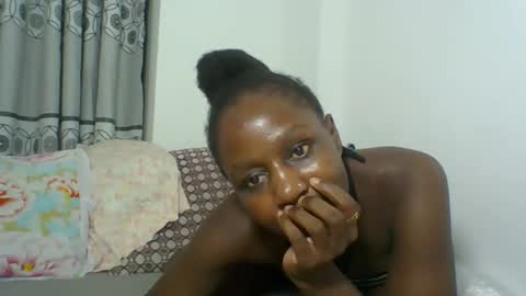 Snapshot of chocolateskin4 chatting on 06.11.26 JANE online show from 06.11.26