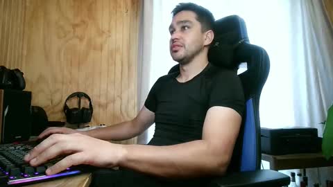 chocomate online show from 10.30.25