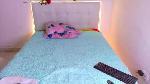   online show from 11.20.25