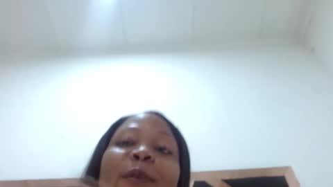 chocolatwoman online show from 04.06.26