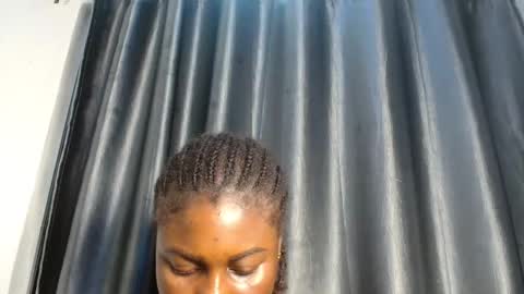 chocoslut22 online show from 10.27.25