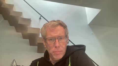 Snapshot of choupipat1 chatting on 02.28.25 choupipat1 online show from 02.28.25