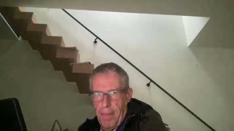 Snapshot of choupipat1 chatting on 10.28.25 choupipat1 online show from 10.28.25