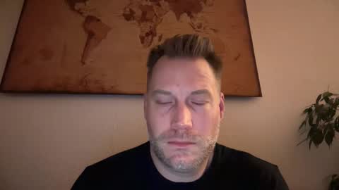 Snapshot of chris2024x chatting on 12.21.25 Christian online show from 12.21.25