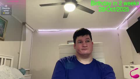 Snapshot of chris___evanss chatting on 10.09.25 Chris Evens online show from 10.09.25