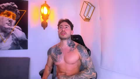 Snapshot of chris_milleer chatting on 06.25.26 chris_milleer online show from 06.25.26