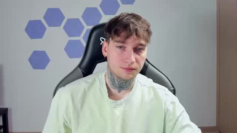 Chris Tyson online show from 01.18.25