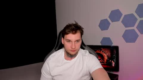 Chris Tyson online show from 05.01.26