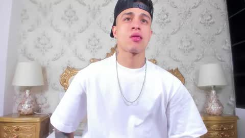 Chris online show from 12.02.25